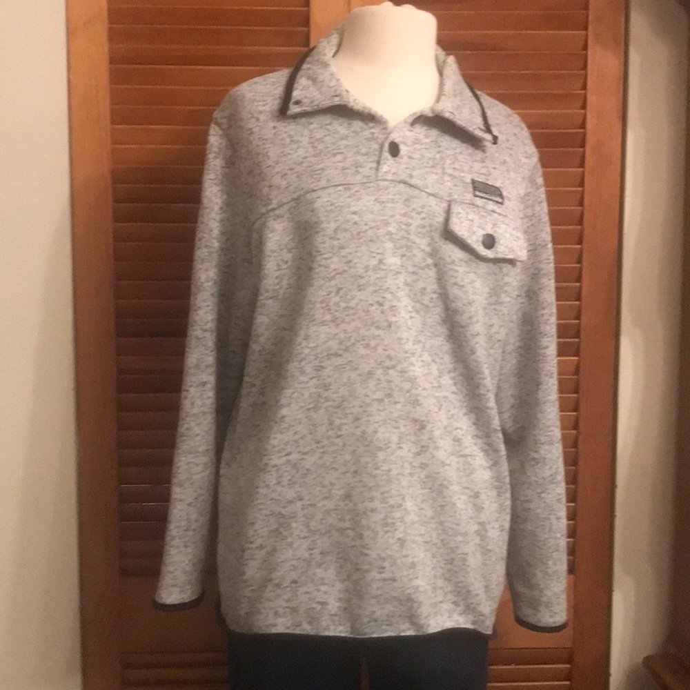 Free Nature Gray and Navy Fleece
